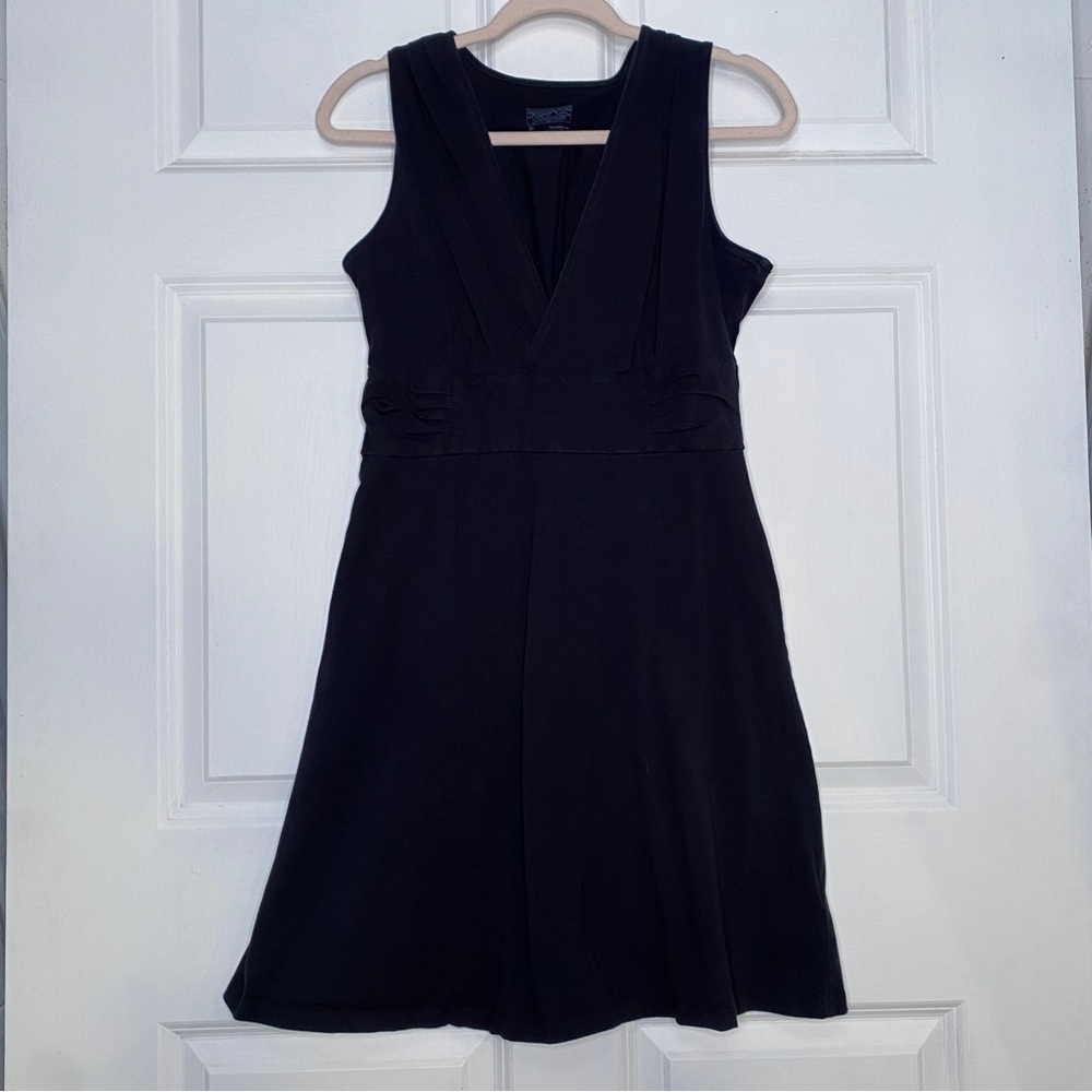 Patagonia Margot Black Slip On Dress Sleeveless Size Medium Cotton Easy Care